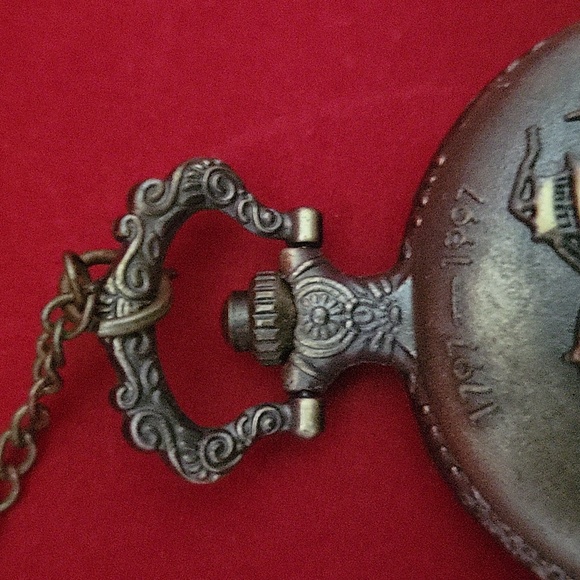 Antique Ship Boat Pocket Watch Classic Hollow Tone Necklace Push Button Watch - Picture 5 of 10